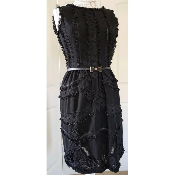*$5,000 OSCAR DE LA RENTA ADOREABLE EXCLUS. BLACK LACE CROCHET SILK RUNWAY DRESS - Picture 6 of 10